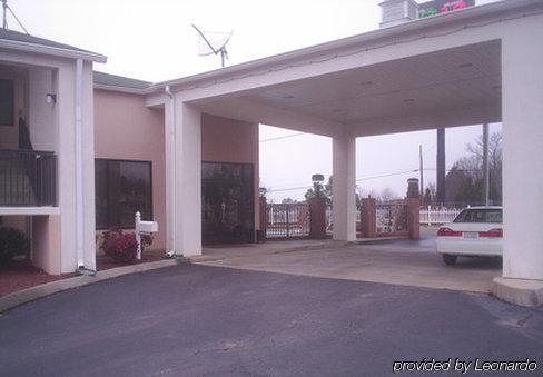 Super 8 By Wyndham Kannapolis Exterior photo